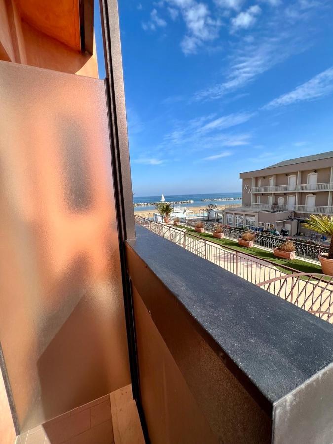 Hotel Giorgetti Orange Bellaria-Igea Marina Zewnętrze zdjęcie