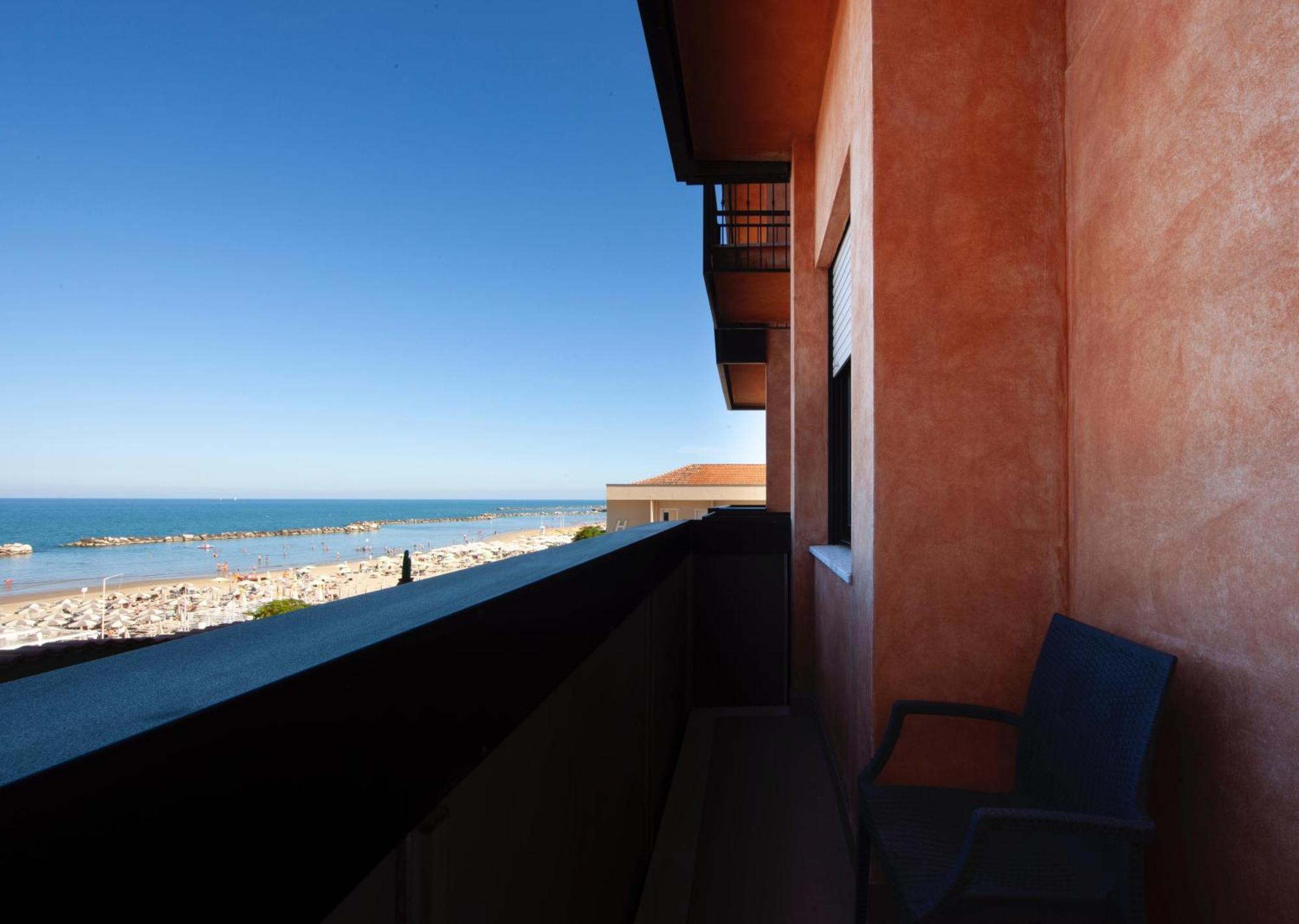 Hotel Giorgetti Orange Bellaria-Igea Marina Zewnętrze zdjęcie